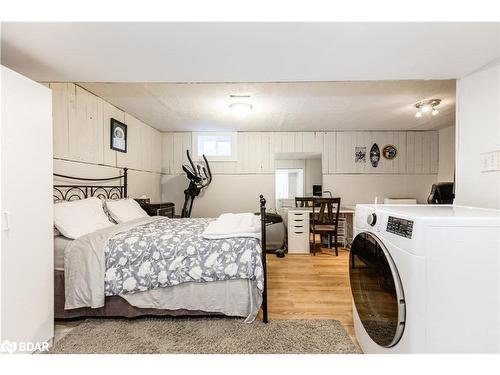 24 Christie Crescent, Barrie, ON - Indoor Photo Showing Laundry Room