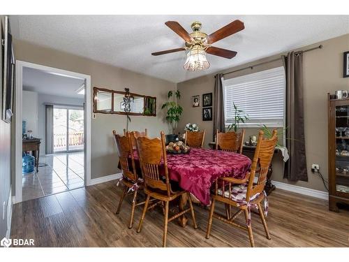 58 Mapleton Avenue, Barrie, ON - Indoor Photo Showing Dining Room