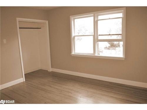 52 Holgate Street, Barrie, ON - Indoor Photo Showing Other Room