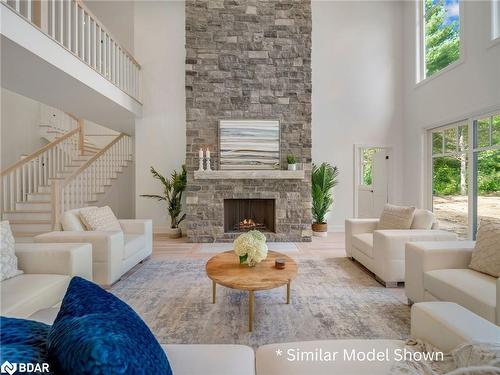 3588 13 Line N, Oro-Medonte, ON - Indoor Photo Showing Living Room With Fireplace