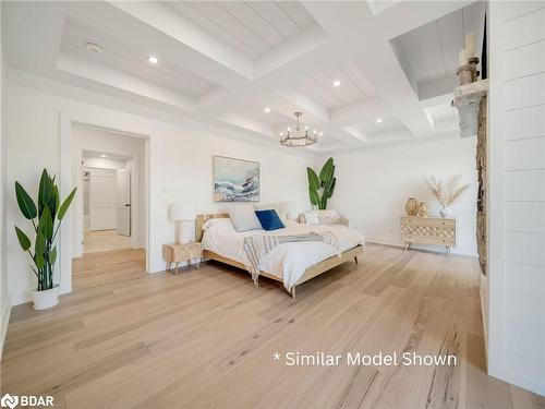 3588 13 Line N, Oro-Medonte, ON - Indoor Photo Showing Bedroom