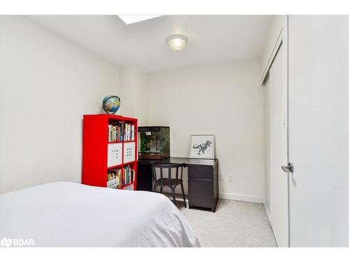 36-2059 Weston Road, Toronto, ON - Indoor Photo Showing Bedroom