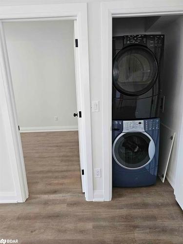 120 High Street, Sutton, ON - Indoor Photo Showing Laundry Room