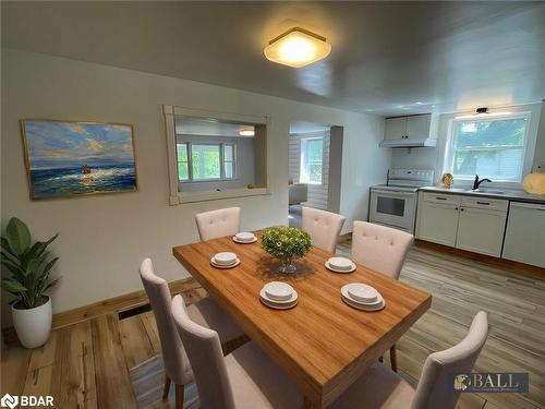 17 Battelle Road, Bancroft, ON - Indoor Photo Showing Dining Room