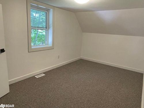 17 Battelle Road, Bancroft, ON - Indoor Photo Showing Other Room