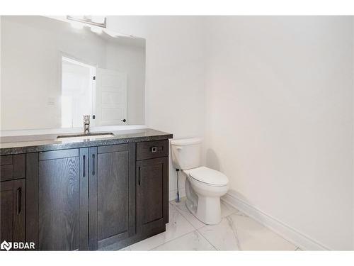 60 Wood Crescent, Angus, ON - Indoor Photo Showing Bathroom