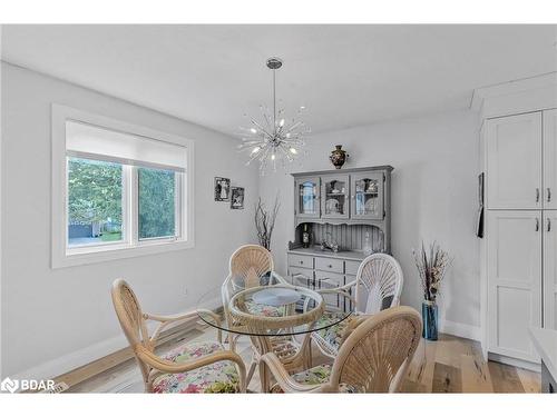 38 Fatima Court, Wasaga Beach, ON - Indoor Photo Showing Dining Room