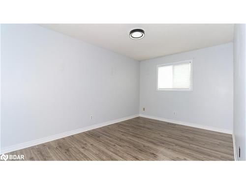 Upper-48 Porritt Street, Barrie, ON - Indoor Photo Showing Other Room