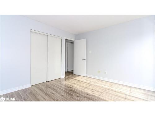 Upper-48 Porritt Street, Barrie, ON - Indoor Photo Showing Laundry Room