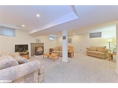 19 Chapel Street, Georgetown, ON - Indoor Photo Showing Basement