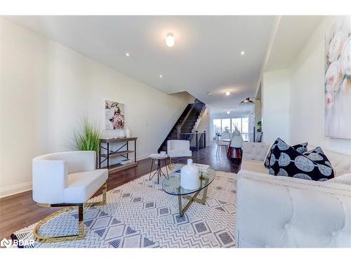 823 Port Darlington Road, Bowmanville, ON - Indoor Photo Showing Living Room