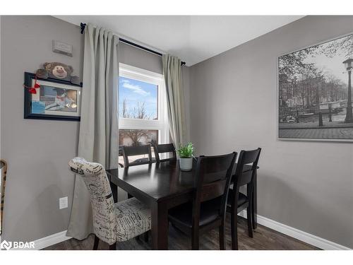 109 Copeman Crescent, Barrie, ON - Indoor Photo Showing Dining Room