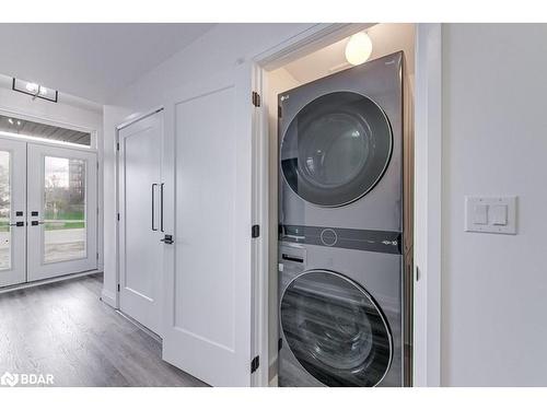 72 Wyn Wood Lane, Orillia, ON - Indoor Photo Showing Laundry Room