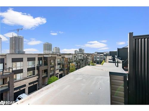 3047 Cascade Common, Oakville, ON - Outdoor With Balcony