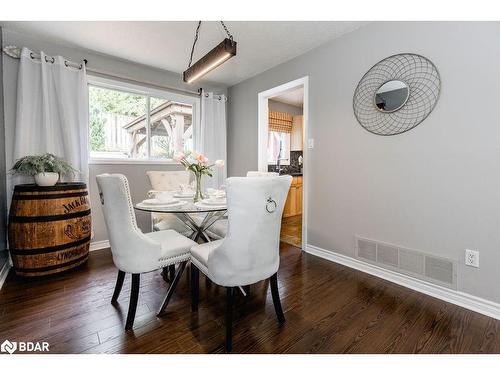 15 Bristow Court, Barrie, ON - Indoor Photo Showing Dining Room