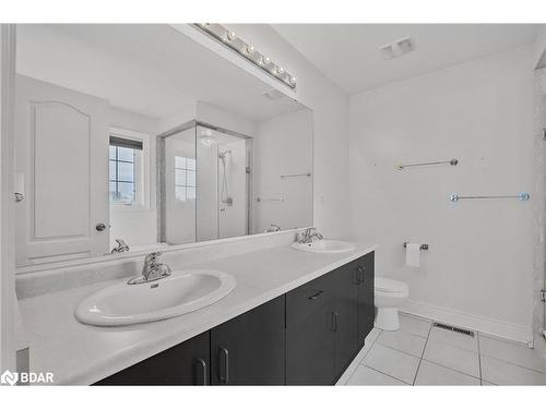 76 Forsyth Crescent Crescent, Barrie, ON - Indoor Photo Showing Bathroom