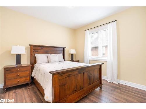 26 Natures Trail, Wasaga Beach, ON - Indoor Photo Showing Bedroom