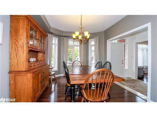 5 Regina Road, Barrie, ON - Indoor Photo Showing Dining Room