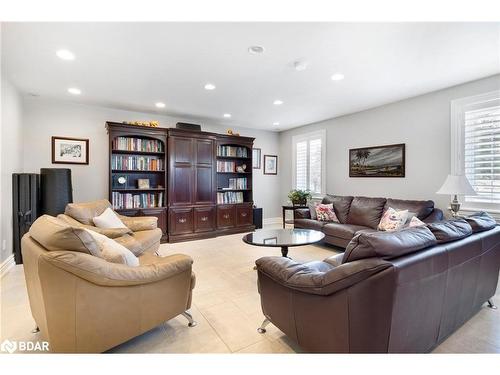 75 Indian Trail Trail, Collingwood, ON - Indoor Photo Showing Living Room