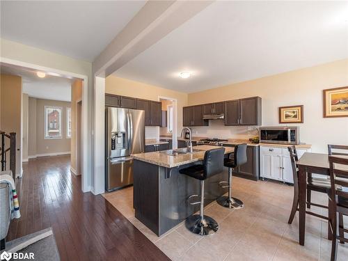 3046 Stone Ridge Boulevard, Orillia, ON - Indoor Photo Showing Kitchen With Stainless Steel Kitchen