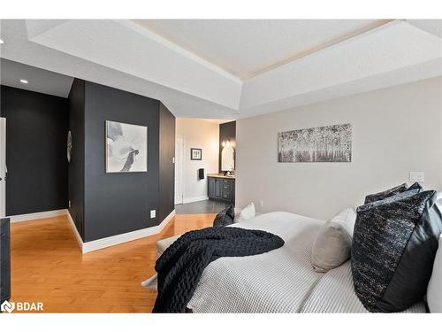 10 Deanna Drive, Wasaga Beach, ON - Indoor Photo Showing Bedroom