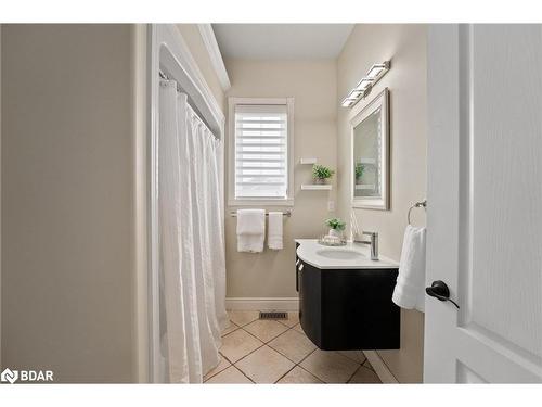 10 Deanna Drive, Wasaga Beach, ON - Indoor Photo Showing Bathroom