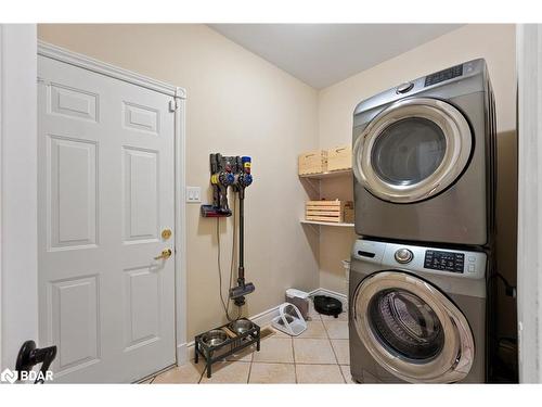 10 Deanna Drive, Wasaga Beach, ON - Indoor Photo Showing Laundry Room