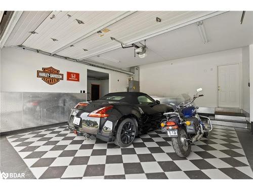 10 Deanna Drive, Wasaga Beach, ON - Indoor Photo Showing Garage