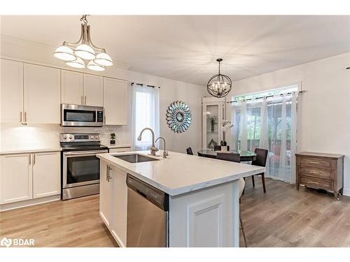 65 Oriole Crescent, Wasaga Beach, ON - Indoor Photo Showing Kitchen With Stainless Steel Kitchen