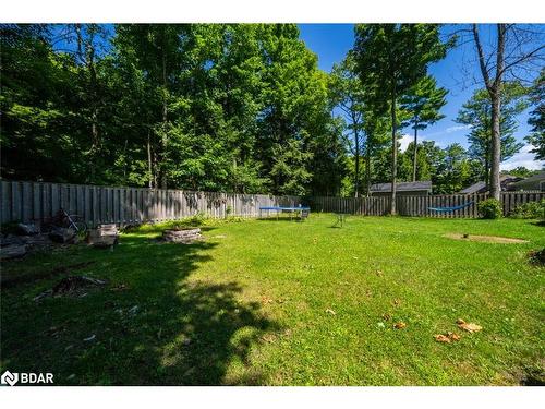 37 St Laurent Boulevard, Tiny, ON - Outdoor With Backyard