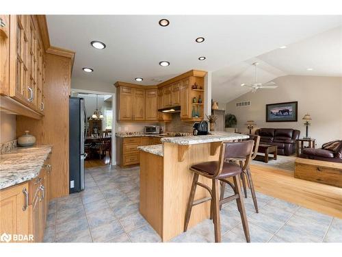 102554 Road 49 Road, West Grey, ON - Indoor Photo Showing Kitchen