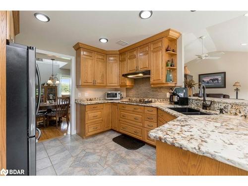 102554 Road 49 Road, West Grey, ON - Indoor Photo Showing Kitchen With Double Sink