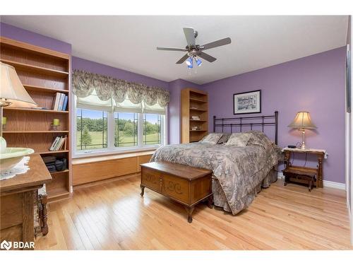 102554 Road 49 Road, West Grey, ON - Indoor Photo Showing Bedroom