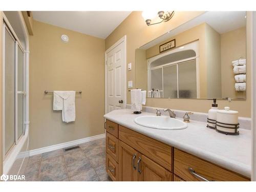 102554 Road 49 Road, West Grey, ON - Indoor Photo Showing Bathroom