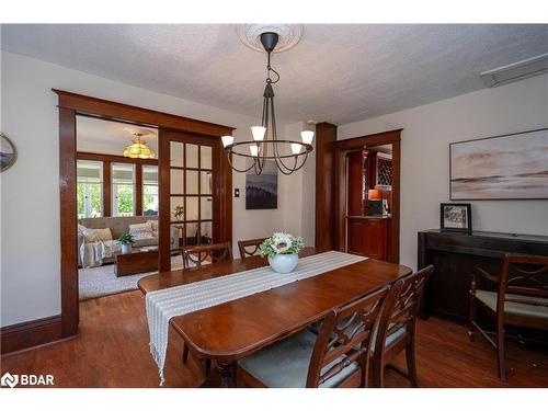 22 Mill Street E, Grand Valley, ON - Indoor Photo Showing Dining Room