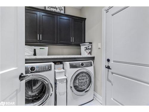 170 Summerset Drive Drive, Barrie, ON - Indoor Photo Showing Laundry Room