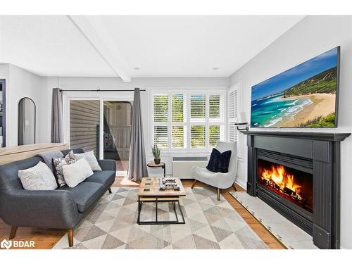 510-796468 19 Grey Road, The Blue Mountains, ON - Indoor Photo Showing Living Room With Fireplace