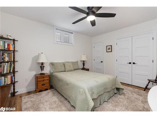 203 Montgomery Drive, Barrie, ON - Indoor Photo Showing Bedroom