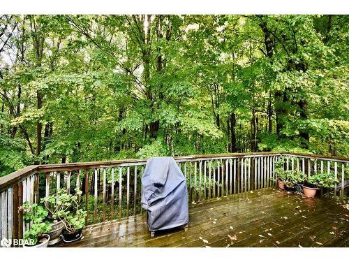 31 Maplecrest Crt, Oro-Medonte, ON - Outdoor With Deck Patio Veranda