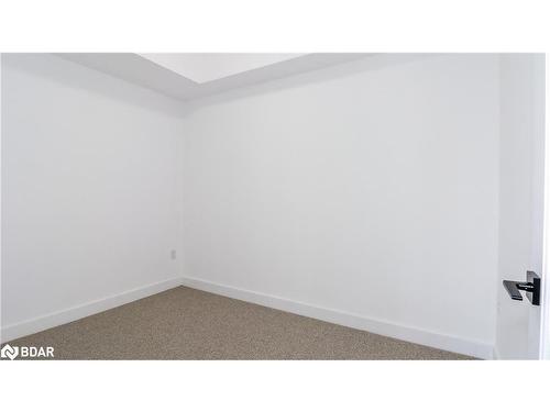 110-4 Spice Way Way, Barrie, ON - Indoor Photo Showing Other Room