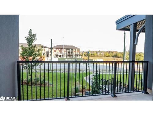 110-4 Spice Way Way, Barrie, ON - Outdoor With Balcony