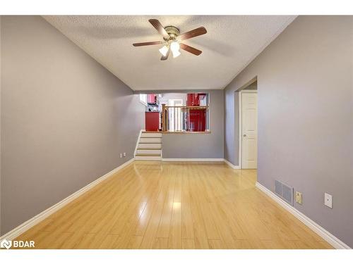 6843 Avila Road, Peel, ON - Indoor Photo Showing Other Room