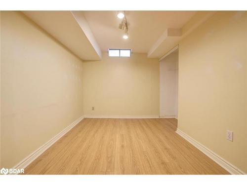 6843 Avila Road, Peel, ON - Indoor Photo Showing Other Room