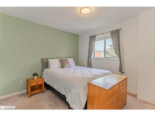 48 Loon Avenue, Barrie, ON - Indoor Photo Showing Bedroom