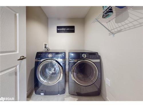 740 Rayner Court, Milton, ON - Indoor Photo Showing Laundry Room