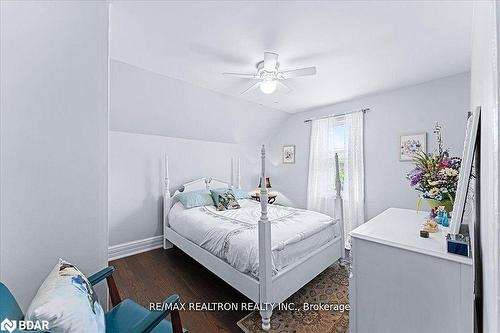 6 Mill Street E, Springwater, ON - Indoor Photo Showing Bedroom