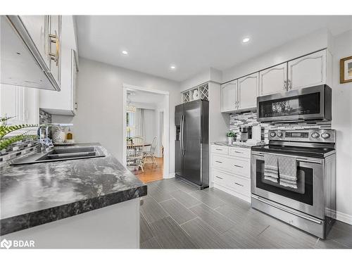 25 Eileen Drive, Barrie, ON - Indoor Photo Showing Kitchen With Double Sink