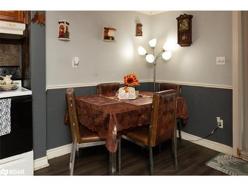 678 Knox Avenue, Hamilton, ON - Indoor Photo Showing Dining Room