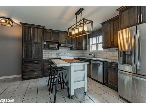 45 Wellington Street, Port Burwell, ON - Indoor Photo Showing Kitchen