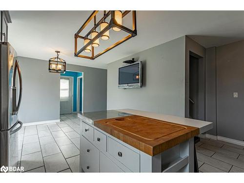 45 Wellington Street, Port Burwell, ON - Indoor Photo Showing Kitchen